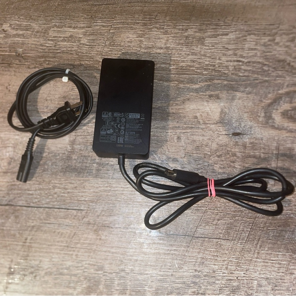 199W Microsoft AC 15.35V 12.96A Adapter 1931 M1117731-003 w/Cord Tested OEM